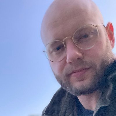 tobiaspitters's profile picture. Data Engineer Freelancer, Open-Source Contributor, Shap Maintainer