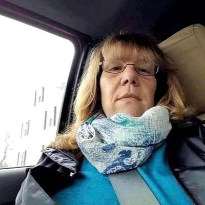 Maviswanczcs's profile picture. I’m Mavis wanczyk. I won a Lottery Of $758.7 And I’m  giving $50,000 out for the pandemic help to the first 500 followers DM with “MAVIS I FOLLOWED “