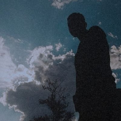 Ibn_Silaha's profile picture. The styling, profiling, limousine riding, jet flying, kiss-stealing, wheeling and dealing son of a gun...WWWWOOOOOO!!!