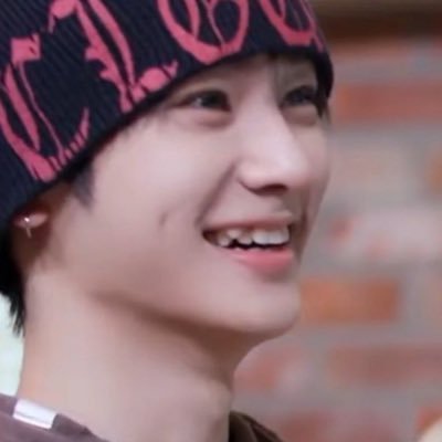 sangcatto's profile picture. currently in a parasocial crisis ft. zhou anxin =^°^= | mimyoz enjoyer