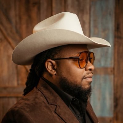 Dunkishrock's profile picture. Country Artist | GRAMMY® Consideration 2025 🎸Rolling Stone • Billboard • SPIN • GQ • FADER Cowboys Wear Stetsons 🤠 Streaming Now Honesty & Nostalgia (Deluxe)