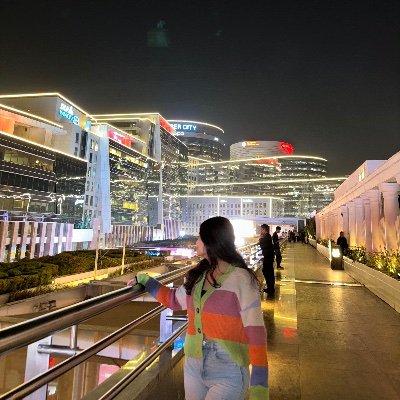 Vaishnavii34467's profile picture. Political Science student | Obsessed with politics, naps, and the occasional cinema deep-dive.
Basically arguing with the world, then sleeping it off.