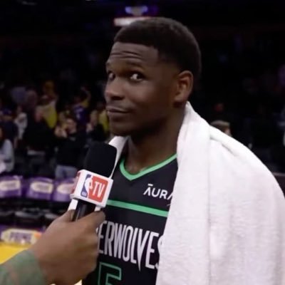 antmannontop's profile picture. #wolvesback