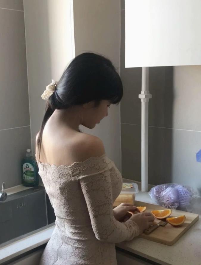 Lucky04700293's profile picture. 27歳 / 152cm / 42kg / シングル / カフェでぼーっとする癖あり