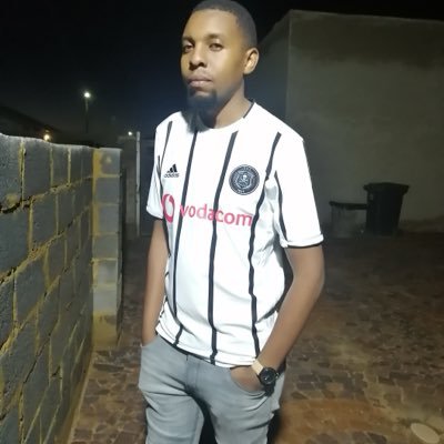 SiyaNdlovu91's profile picture. i love constructive debates . I won't be sympathetic to racists .Pirates supporter since 1997,Umkhonto we sizwe member