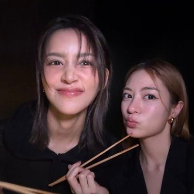 ameholic_'s profile picture. 