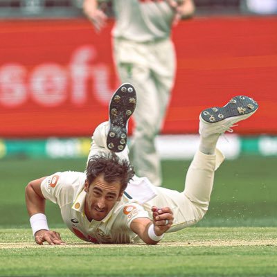 FreddieFaizaan's profile picture. Software Engineer/ Aspiring Cricket Writer/ Full-time Cricket Geek/ Man city 💙/ Forca Barca 💜/ Arg FA 💙