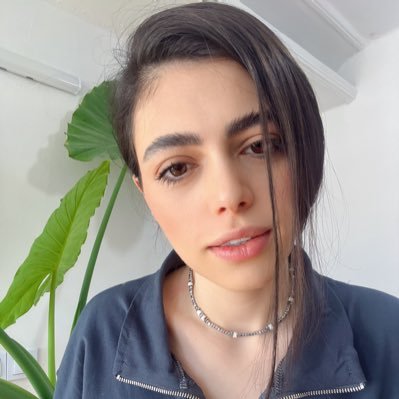 liliitslili's profile picture. من لی لی ام،ماگ فروش🥤 یه پیج هم دارم تو اینستا اینجا براتون لینکشو میذارم آیدی پیج هم تو هدر هست 🌱