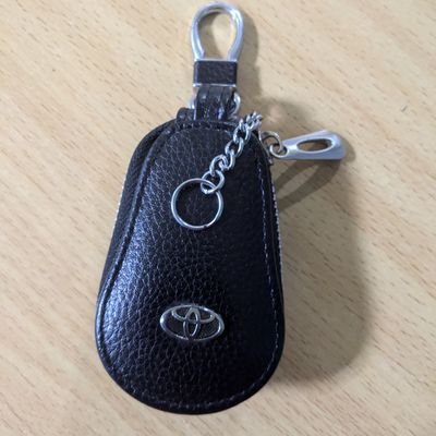 Danynsh's profile picture. We are not permitted to choose the frame of our destiny. But what we put into it is ours.

Advertising | Song Writer 

Nothing is impossible