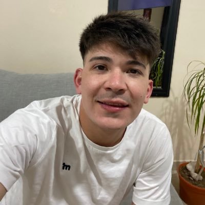 MartinO09362576's profile picture. 