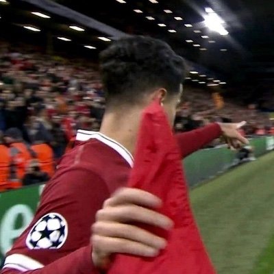 jbxdom's profile picture. real eyes realise real lies