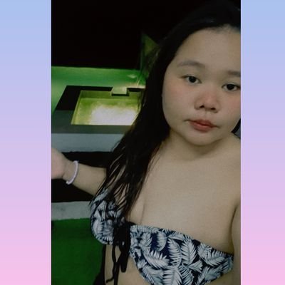 FLORDELISAAA's profile picture. Here to collect wallets. 💵💸💳•$30 to get my attention• https://t.co/JvEMZP0ST3