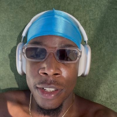 On1yCee's profile picture. 