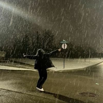 u70i_'s profile picture. 