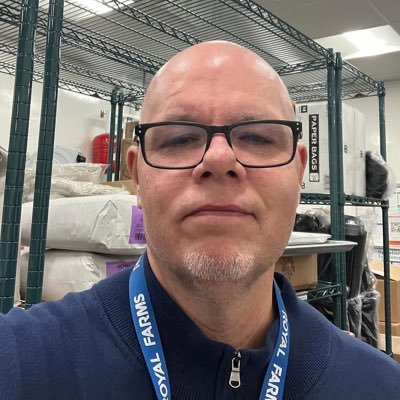 James2082847's profile picture. 