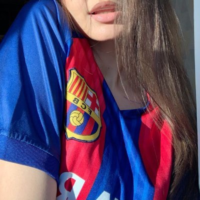 m__riiem's profile picture. مَنْ كانَ يَحْلُمُ بِالسَّماءِ فَإِنَّنِي… في قَلْبِ بَرْشَلُونَةَ وَجَدْتُ سَمائي.