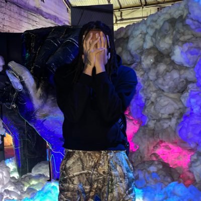 sevenXvizionz's profile picture. Ambitio Vincit Omnia