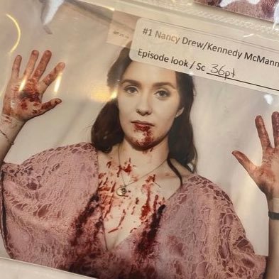 strcrossdlovers's profile picture. “most times, a ghost is a wish”