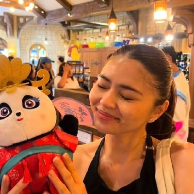 breycly's profile picture. your little fan girl 💐🤍#LanceBrey 4ever   celestials          •.•