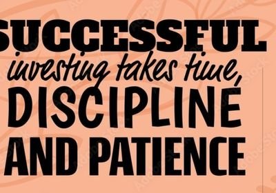 vibhragh's profile picture. simple charts and investing