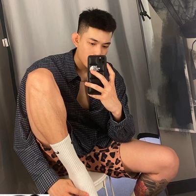 JingHaoTop's profile picture. 可空降✈️  TOP🍆18cm 卫星:FCXS198
🚪槛100  完整版视频加v序号