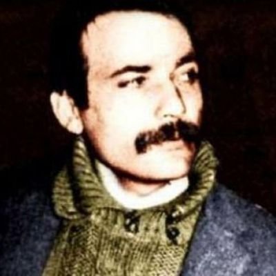 Kizilbozkir's profile picture. Sana kutsal gelen bin yıllık çınar                                 
  
Fiske vuruşuyla yıkılır bir gün