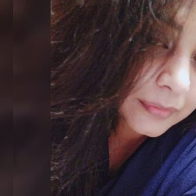 hushed_heart's profile picture. The Solicitous Scorpio 🦂
(Formerly @thesilentglance )