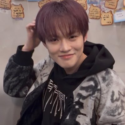 let_us_get_it's profile picture. 