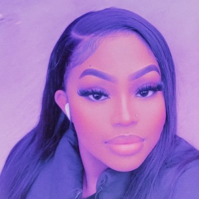 mamiperez_'s profile picture. & no, I’m not from egypt || 🇿🇦🇲🇺