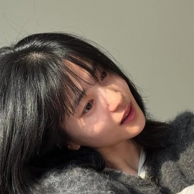 thejellyest's profile picture. 