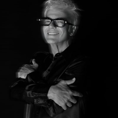 marcelloCirillo's profile picture. Musicista, Tanta tv, forse troppa, felice di averla fatta. Da Sanremo a Quelli della notte a I fatti vostri, direttore artistico della scuola di musica @Bsuono