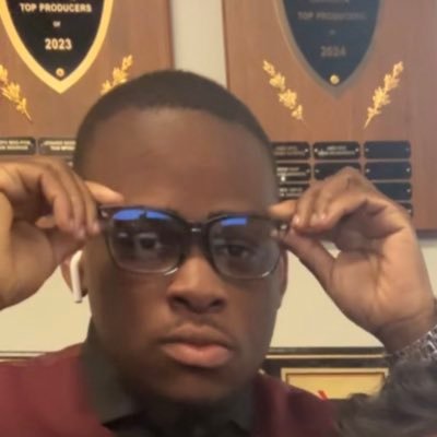 CColdslde's profile picture. R.I.P @coldslde Life insurance Broker