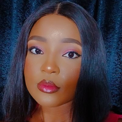 Maryshocka's profile picture. Just there