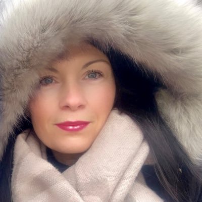 Domi27_'s profile picture. Miłość i przyjaźń rozkwita tam gdzie mieszkają serca pełne szczerości…! ❤️ po prawej stronie 🇵🇱 zawsze w sercu #TAKDLACPK ✈️