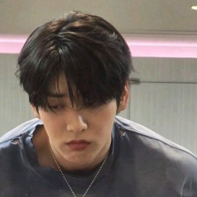 zyrnov's profile picture. 