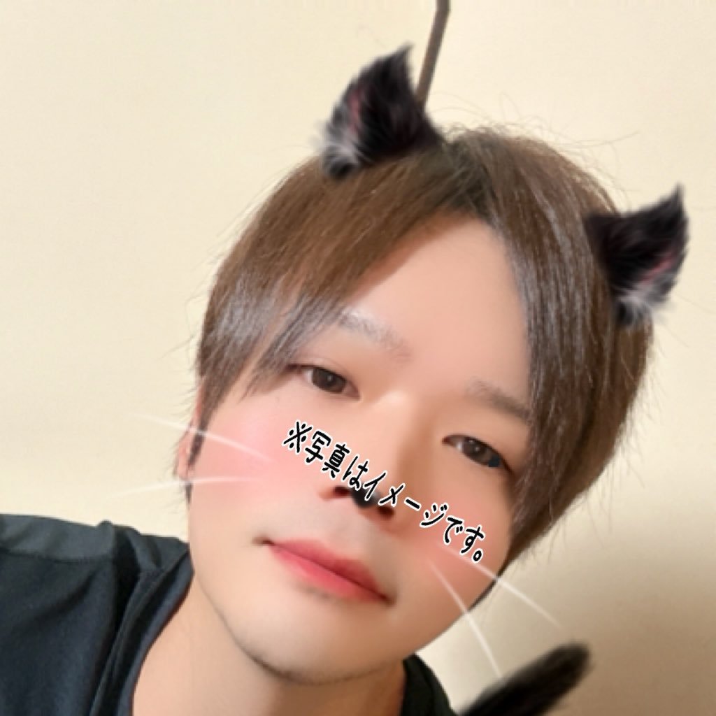 8w9tvvD9H3YbogL's profile picture. 日常とゲームの事を呟いてます(*´꒳`*)美味しそうな食べ物大好き♡復帰勢(-.-)y-~S8.C8S24ソロアジア征服者🔫男女問わず仲良くして貰えたら嬉しいです((ヾ(˙ ˘ ˙｡)ﾌﾘﾌﾘ 来る者拒まず去るもの追わず。基本、フォロバしてます✋怪談は安眠( ˇωˇ )日々筋トレ💪TikTok配信予定