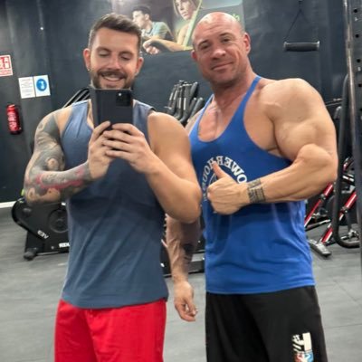 xavisgame's profile picture. Olvídate del resto 😏 Ya que todos hacen lo mismo, yo marcaré la diferencia ❌ Que empiece el juego 🤑 https://t.co/86mWz6UZJo y https://t.co/JbSLBjLEUG 🫣