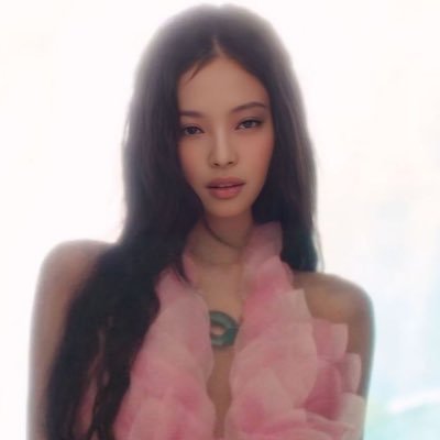 throiv's profile picture. 