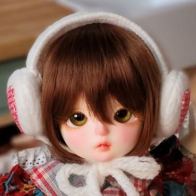 pari_bjd's profile picture. 