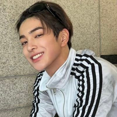 omeleztte's profile picture. in this cortis shit for life