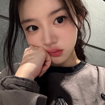 ollieynkk's profile picture. i am nothing in my soul if not obsessive