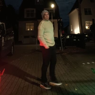 CavDadDoc's profile picture. DADBOD & MANLY/ MALIBOG/180 cm/ Advocate/ IM 🩺/ CAVITEÑO/Batang 70's/ WILD SA KAMA/ EKIS SA MAAARTE.