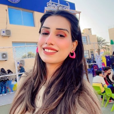 sidrarare's profile picture. I help brands & small buisness scale up their game with my PR skills, using this space for helping people in need oh & UGC creator on instagram.