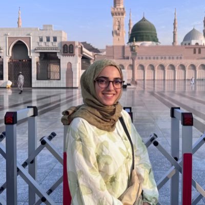 zeynepsudeerr's profile picture. 