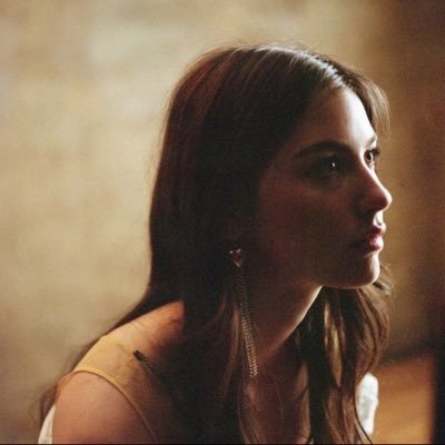 minorlyabrams's profile picture. 𐙚˙ “please picture me in the trees”𐙚˙