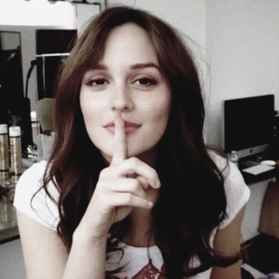 eepyrory's profile picture. but i’m in so deep