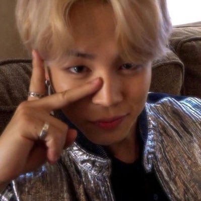 Isa_45678jk's profile picture. helloo !! martin and juhoon biased ✧˖°. jimin biased ♡ 2025 army and pre-debut coer . ݁₊