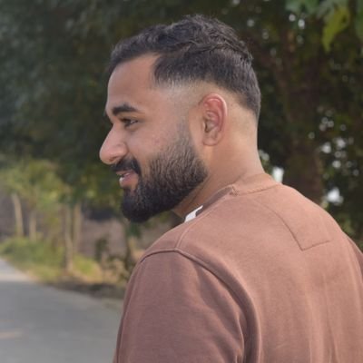 ravikantyadavup's profile picture. Sports enthusiast.