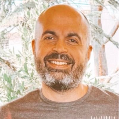 guillermodorado's profile picture. 👨🏻‍💻 Coordinador / Jefe de Producción audiovisual (Netflix, Mediaset, C+…) • Apasionado de series / cine / videojuegos / Apple / Creación Audiovisual