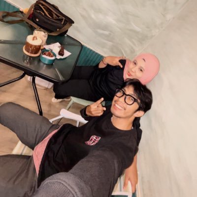 myFuckinAccount's profile picture. slow but sure